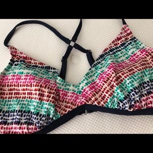 Women’s Athleta bikini top